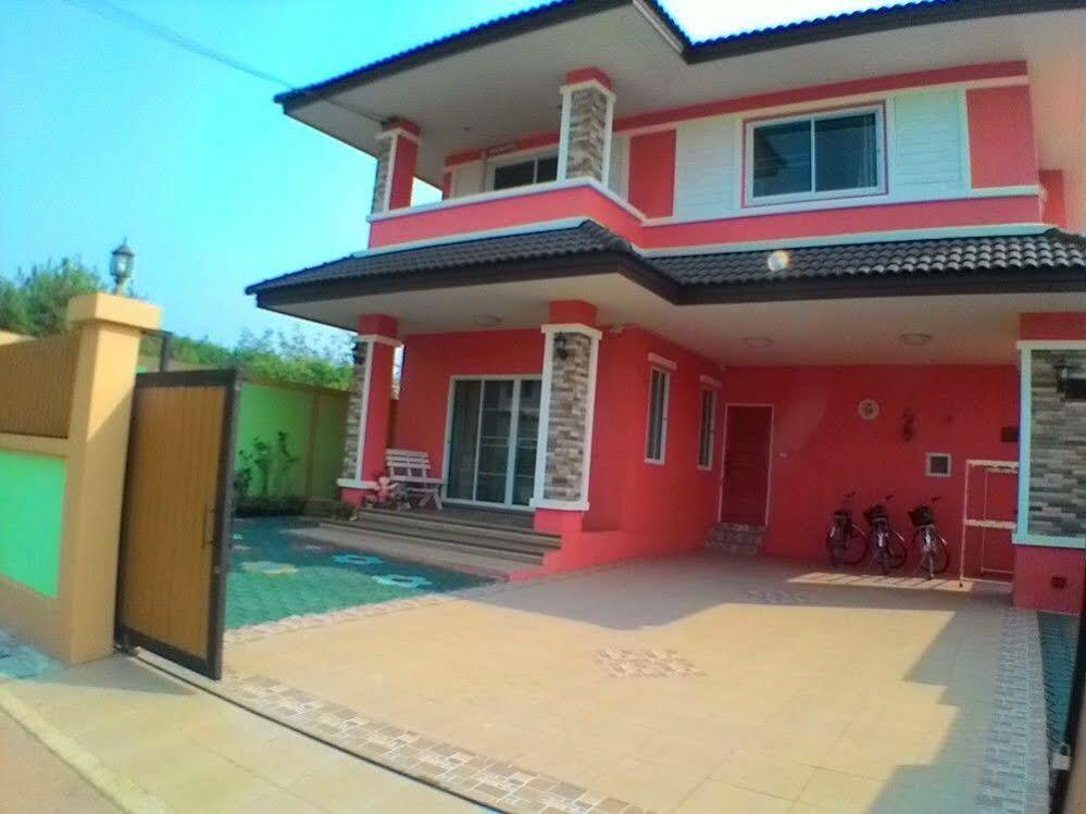 Orange Villa Τσιάνγκ Μάι Εξωτερικό φωτογραφία
